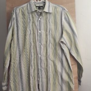 Banana Republic Casual Button Down Shirt With Raised Wavy Design.  Men's L.